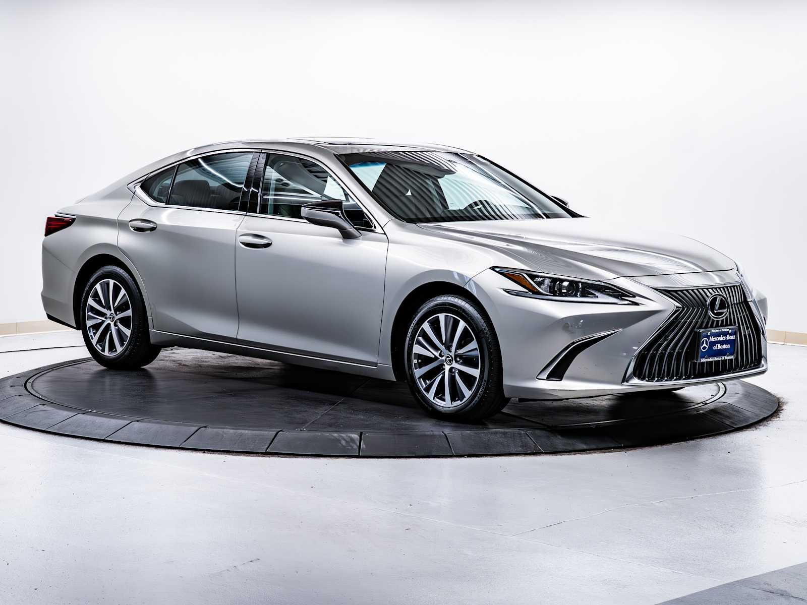 used 2019 Lexus ES 350 car, priced at $30,998