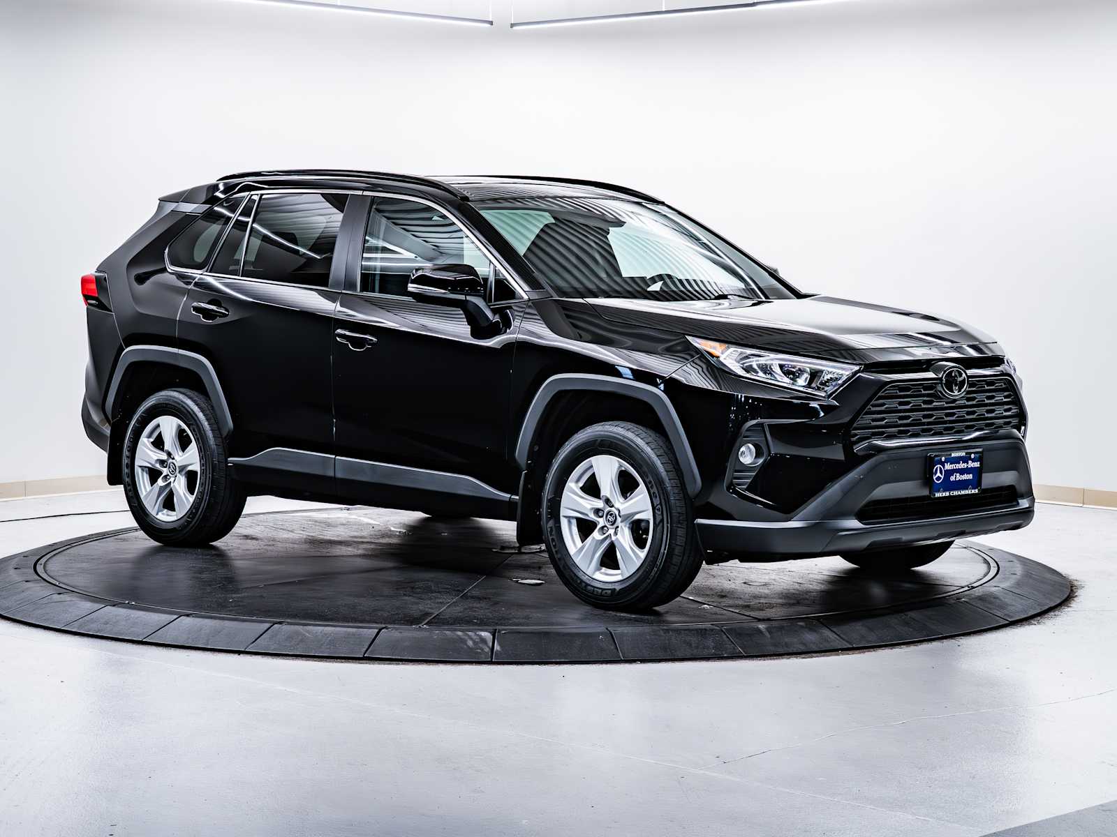 used 2020 Toyota RAV4 car, priced at $26,998
