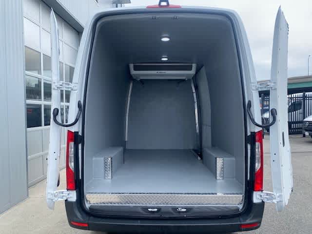 new 2025 Mercedes-Benz Sprinter 2500 car