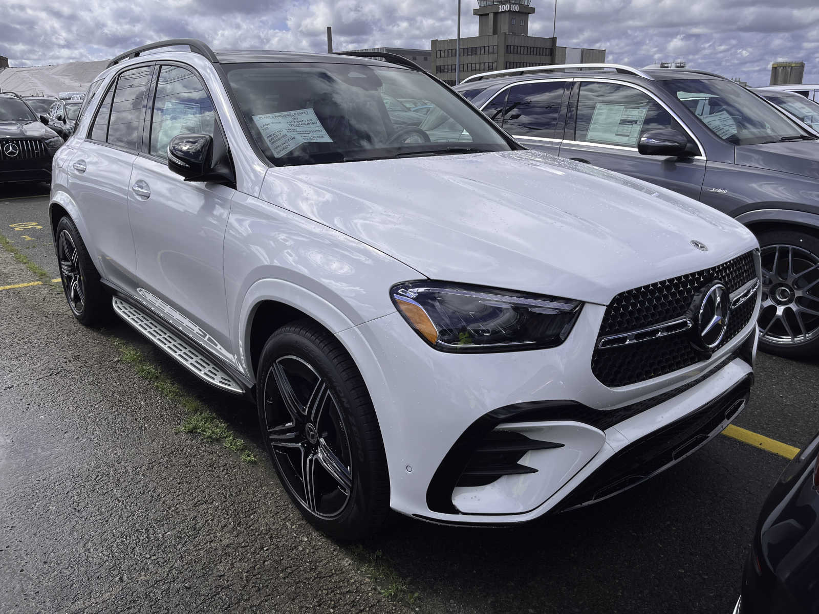 new 2024 Mercedes-Benz GLE 450 car