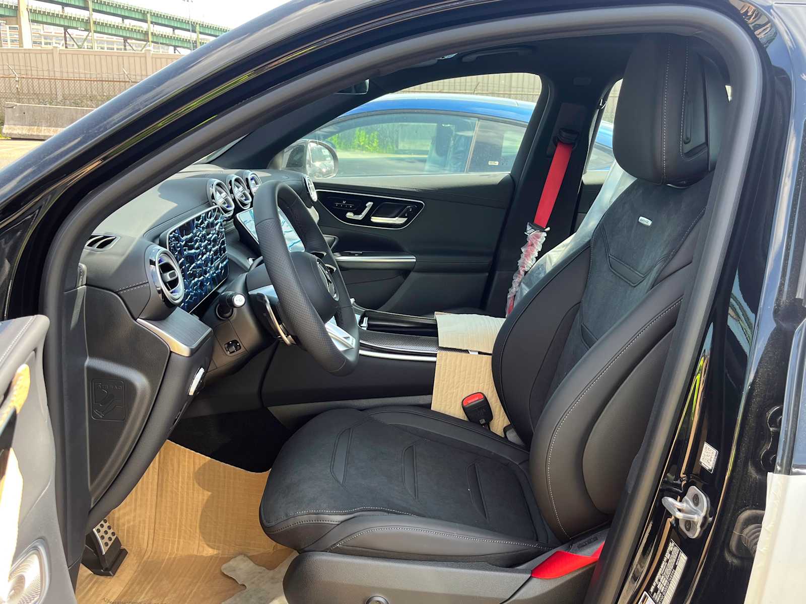 new 2025 Mercedes-Benz AMG GLC 63 car