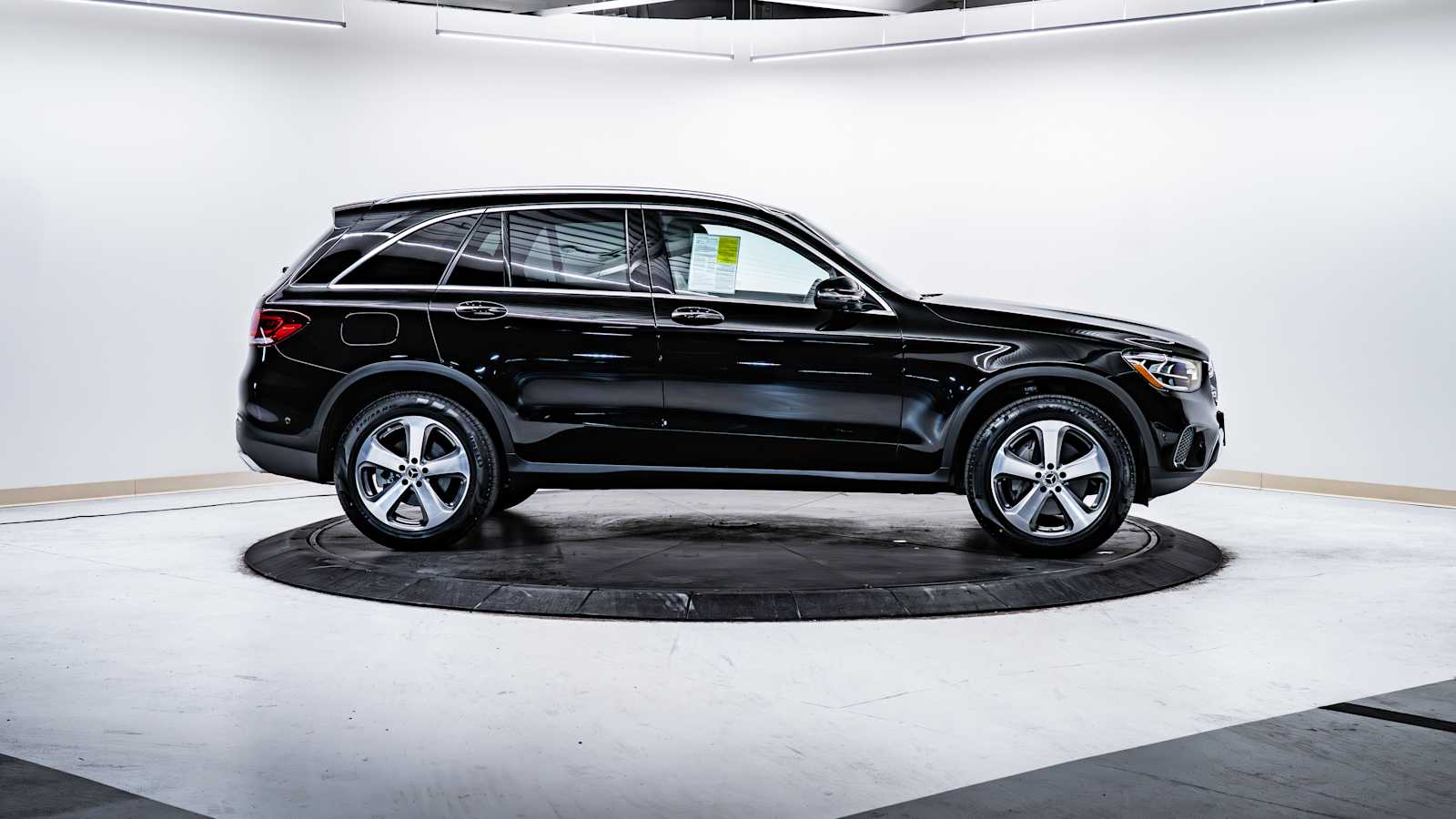 used 2022 Mercedes-Benz GLC 300 car, priced at $37,498