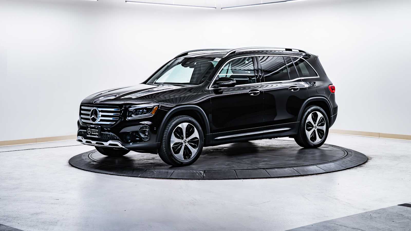 used 2025 Mercedes-Benz GLB 250 car, priced at $47,798