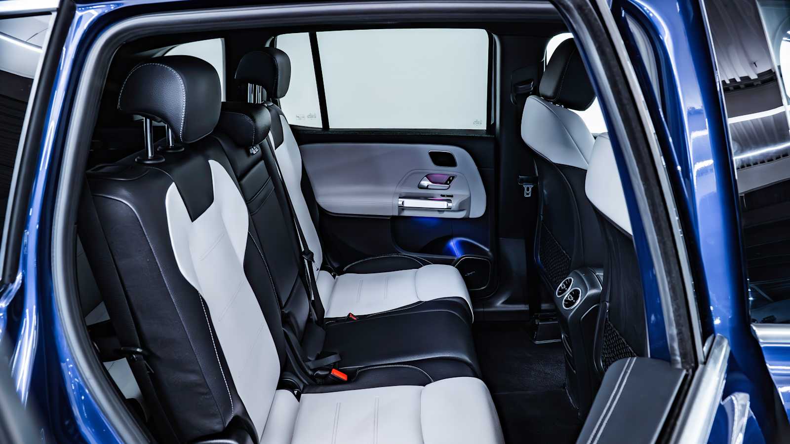 used 2020 Mercedes-Benz GLB 250 car, priced at $28,998