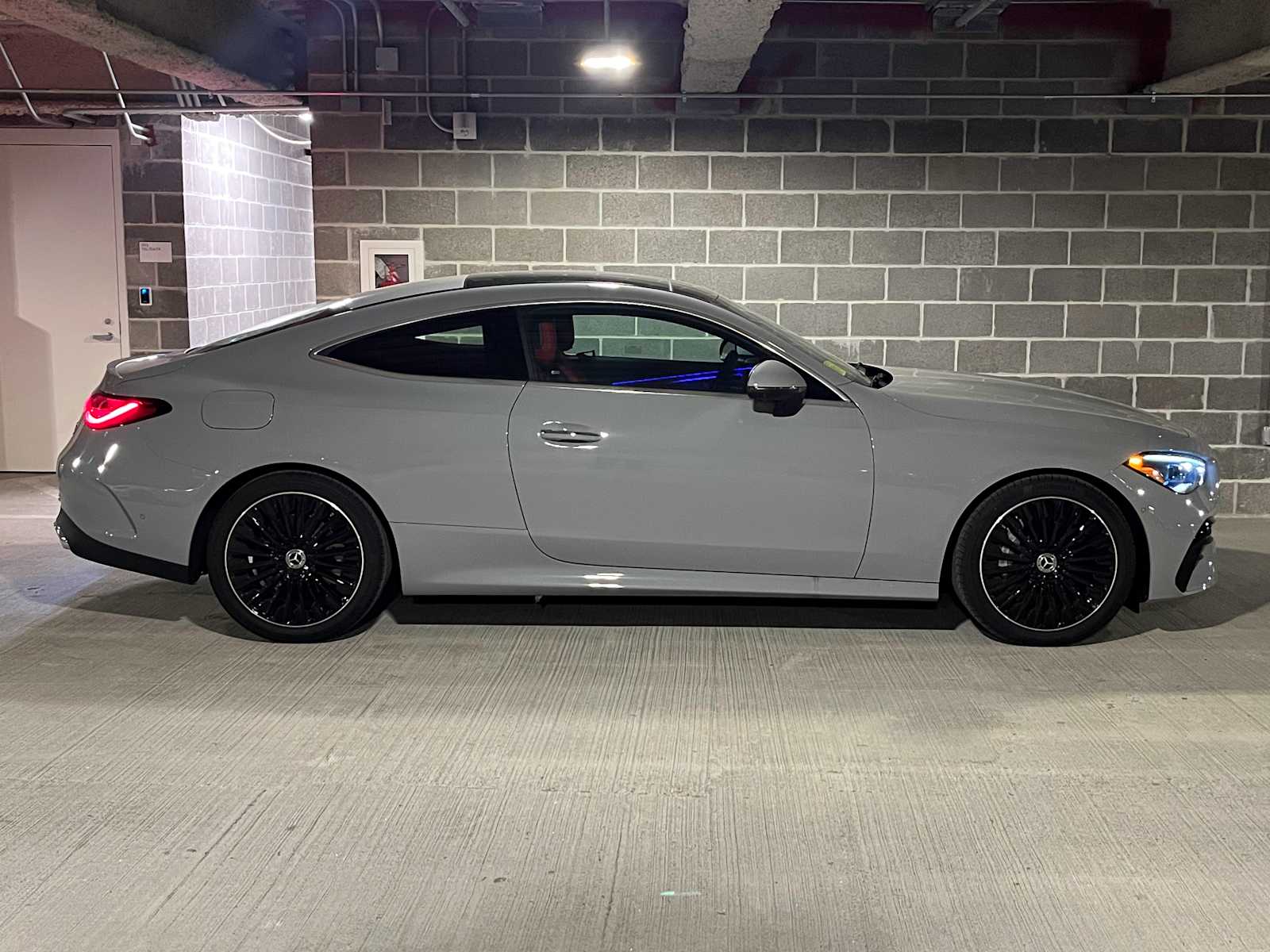new 2025 Mercedes-Benz CLE 450 car