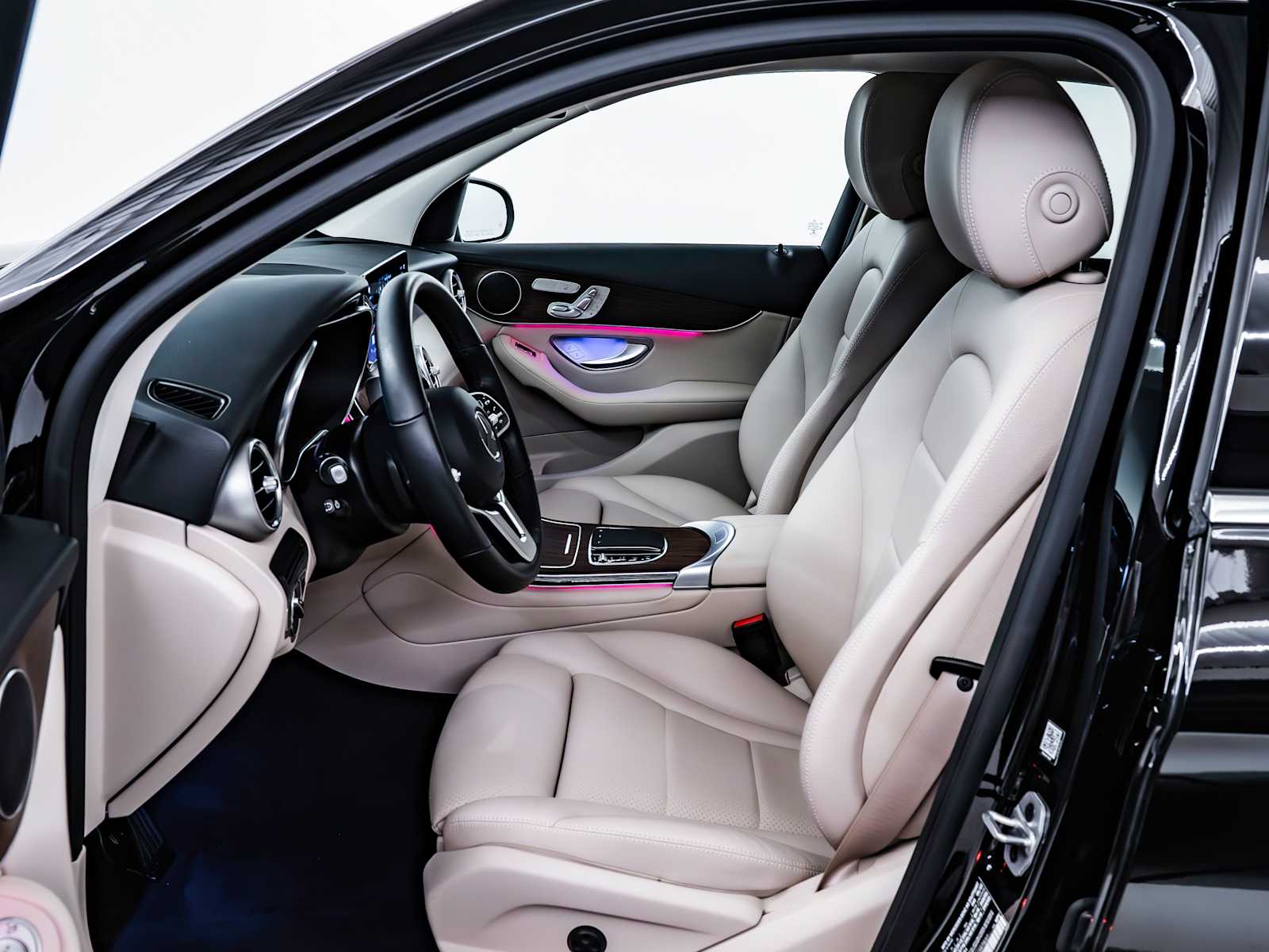 used 2022 Mercedes-Benz GLC 300 car, priced at $35,998