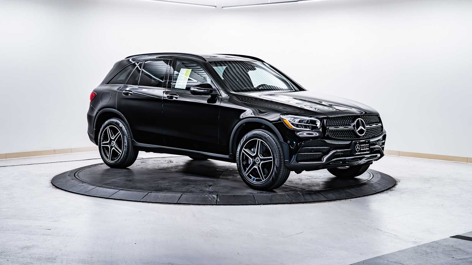 used 2022 Mercedes-Benz GLC 300 car, priced at $37,998