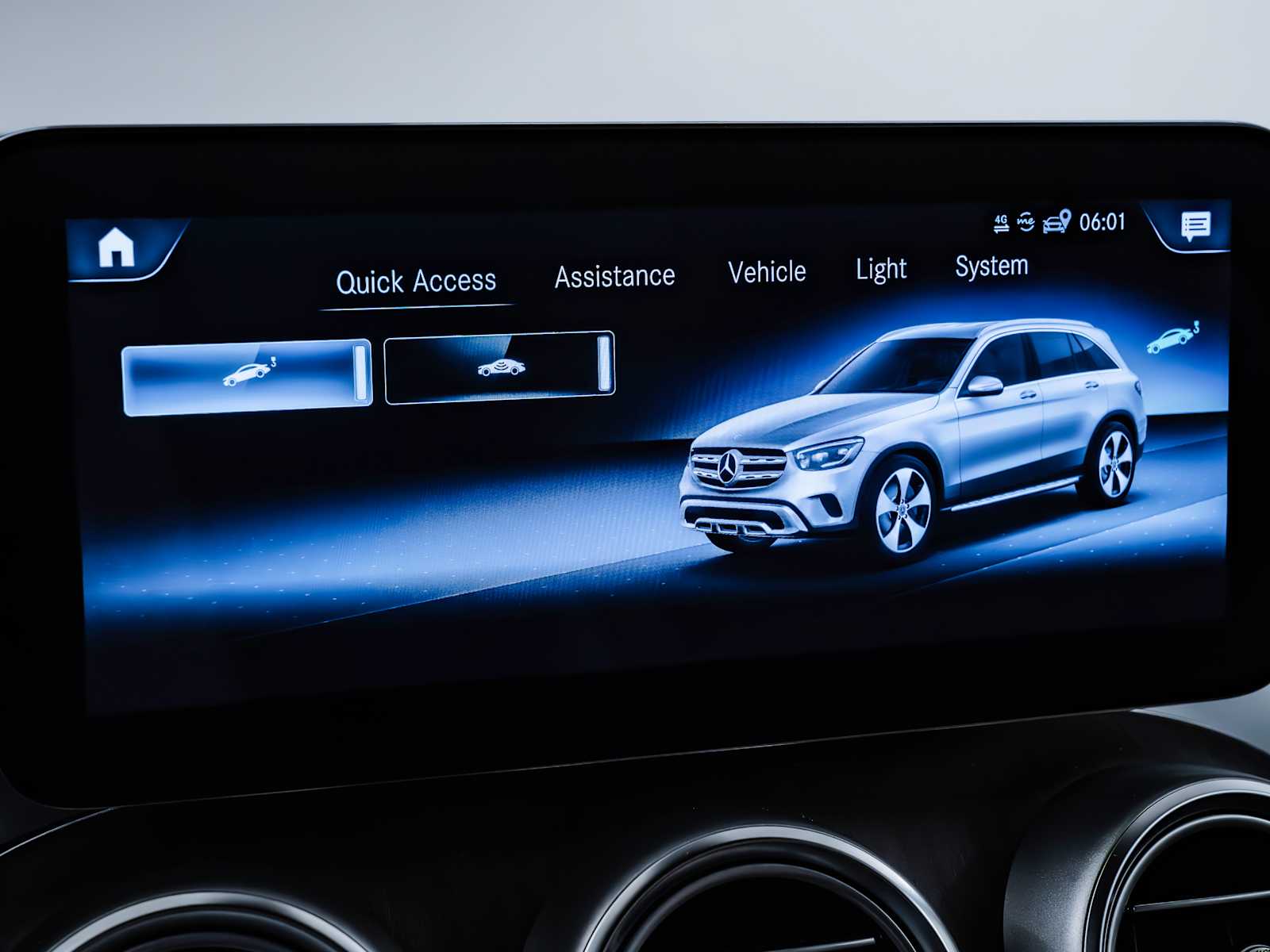 used 2022 Mercedes-Benz GLC 300 car, priced at $35,998