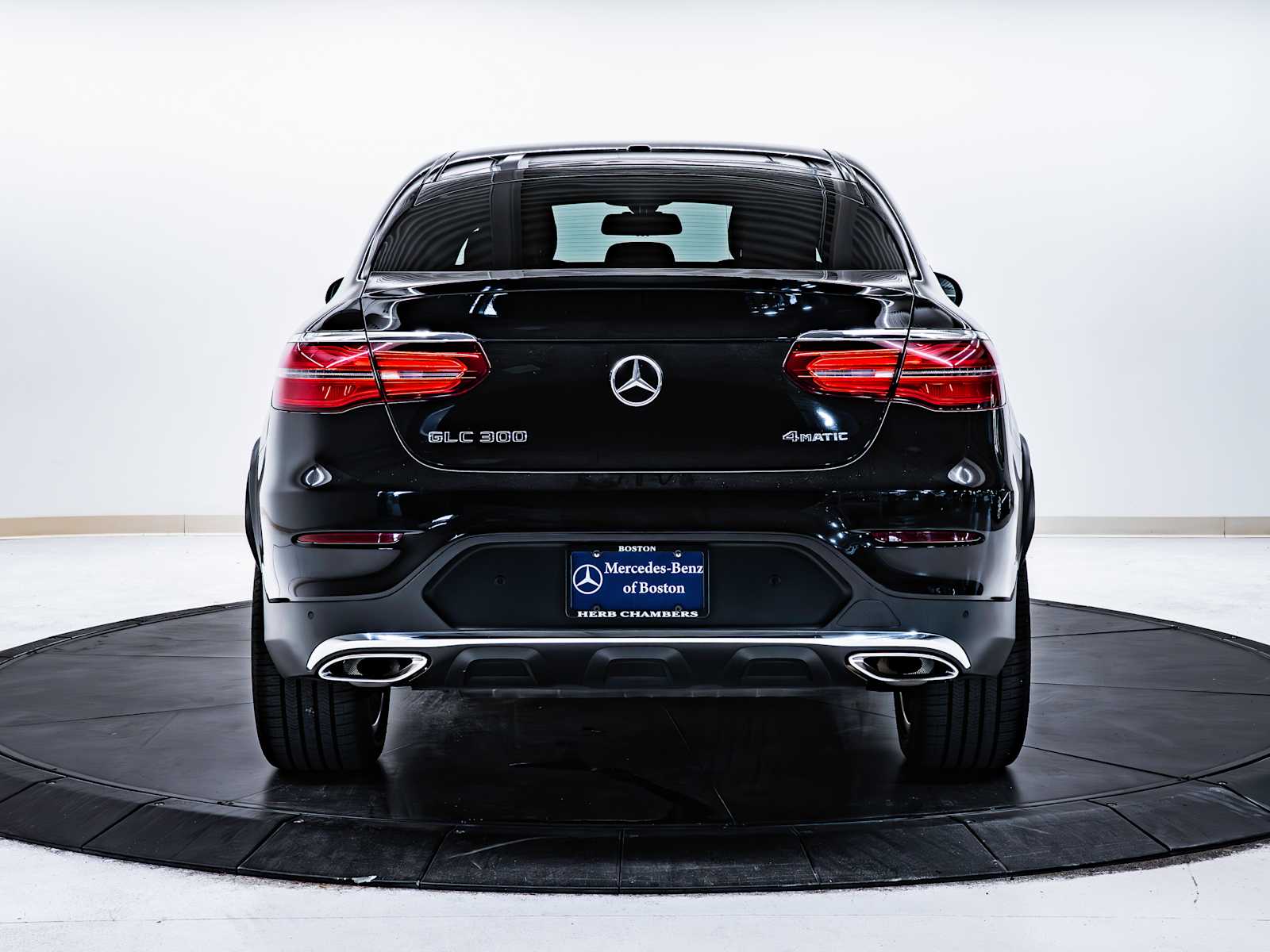 used 2019 Mercedes-Benz GLC 300 car, priced at $22,998