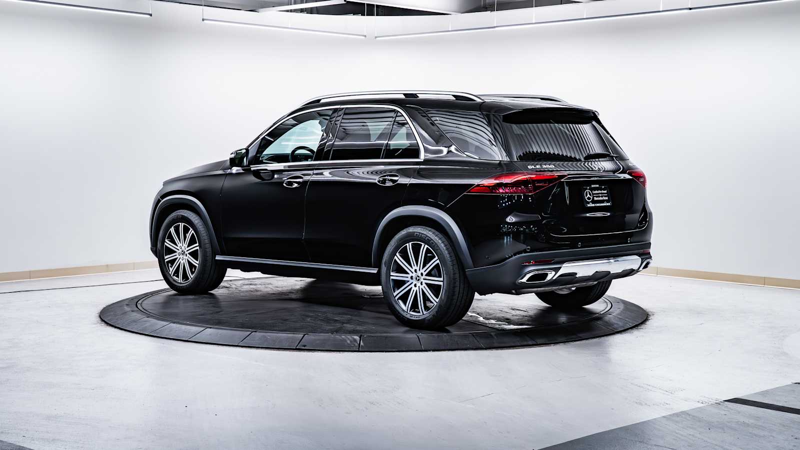 used 2025 Mercedes-Benz GLE 350 car, priced at $63,798
