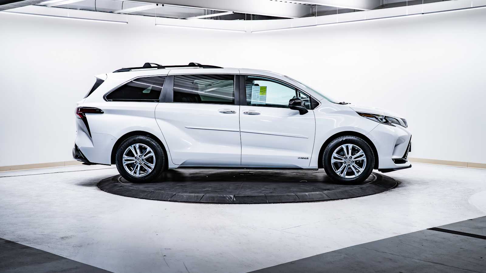 used 2021 Toyota Sienna car, priced at $39,898