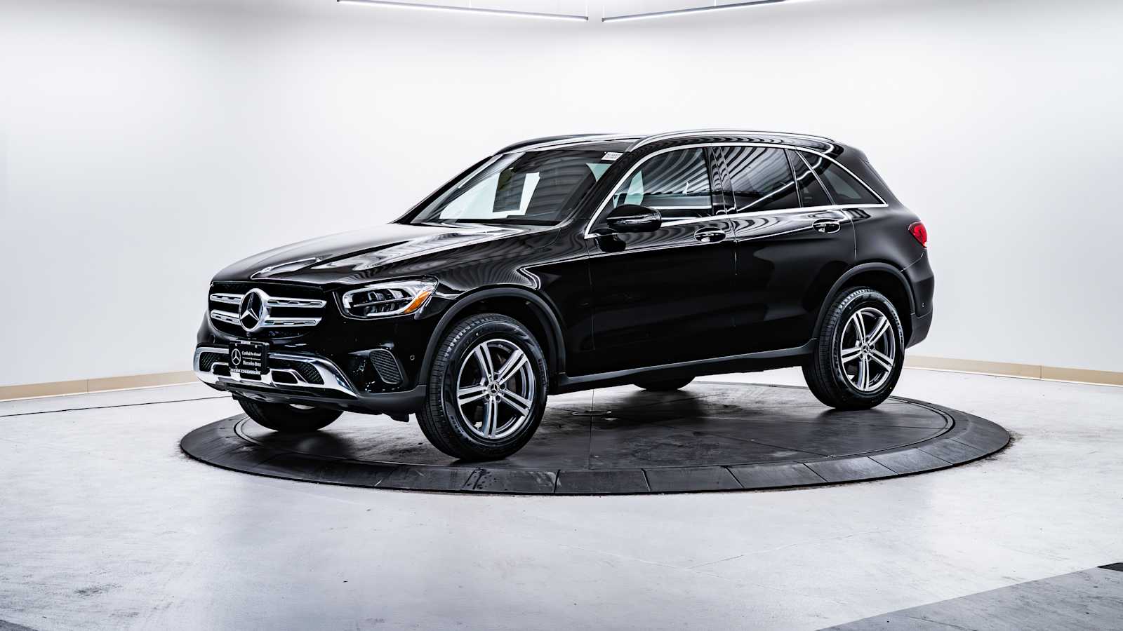 used 2022 Mercedes-Benz GLC 300 car, priced at $35,998