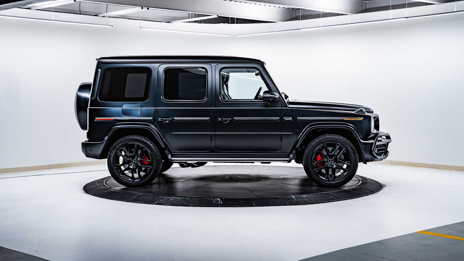 used 2021 Mercedes-Benz AMG G 63 car, priced at $159,630