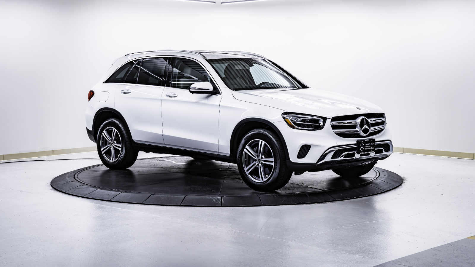 used 2020 Mercedes-Benz GLC 300 car, priced at $26,998