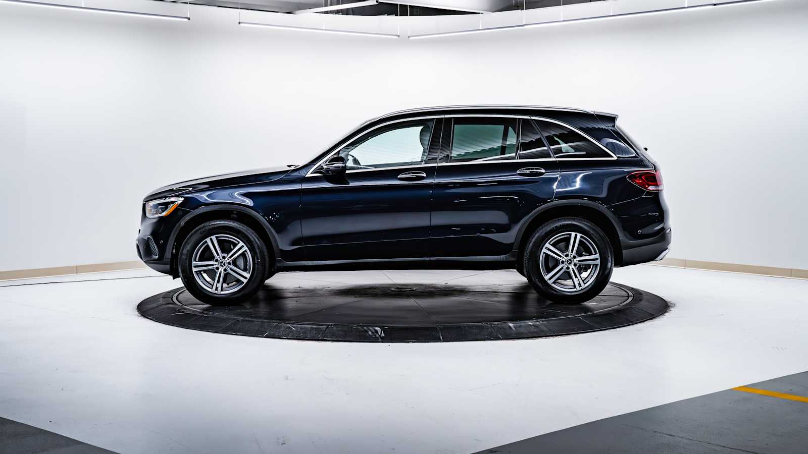 used 2022 Mercedes-Benz GLC 300 car, priced at $37,498