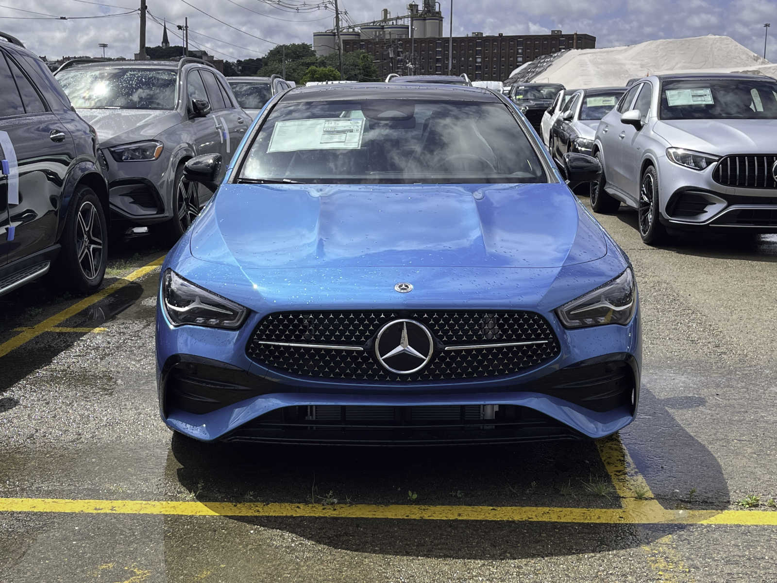 new 2025 Mercedes-Benz CLA 250 car