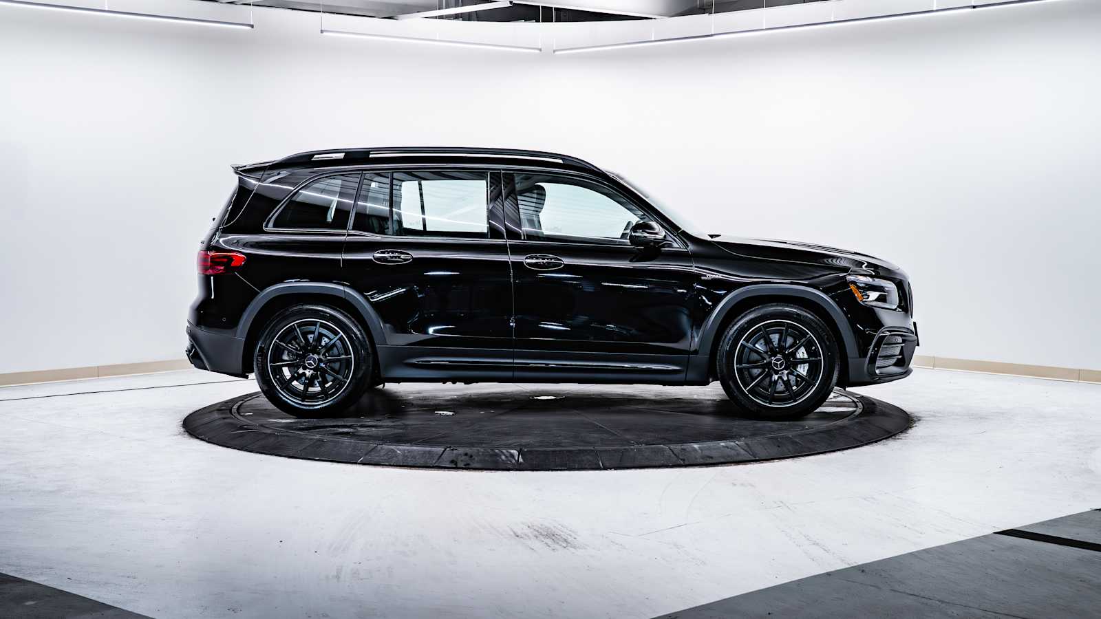 used 2025 Mercedes-Benz AMG GLB 35 car, priced at $59,998