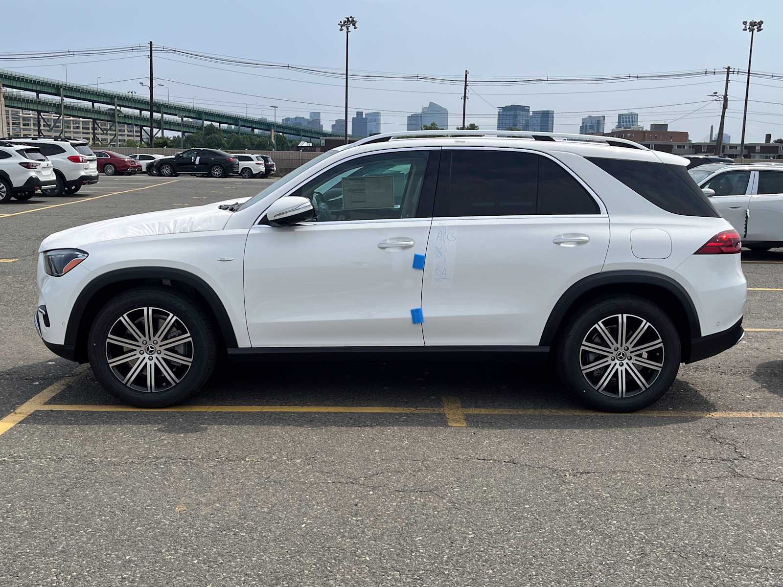 new 2025 Mercedes-Benz GLE 450e Plug-In Hybrid car