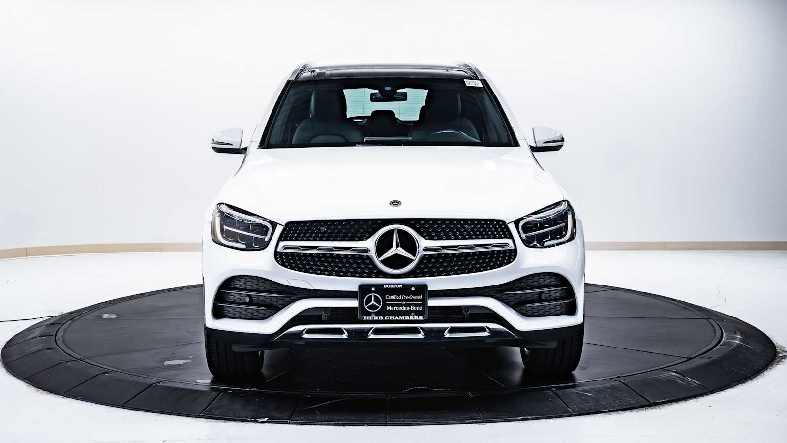 used 2020 Mercedes-Benz GLC 300 car, priced at $30,998