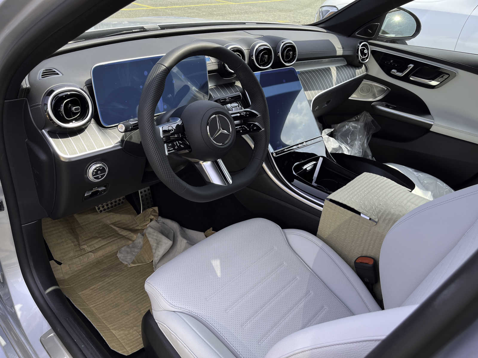 new 2024 Mercedes-Benz C-Class car