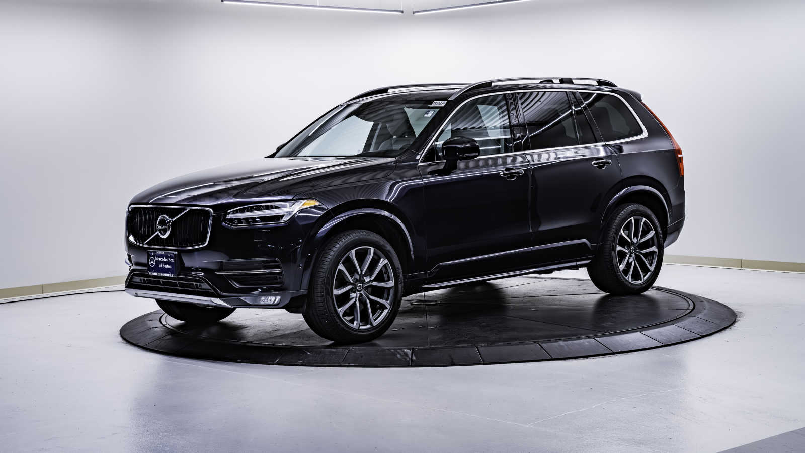 used 2019 Volvo XC90 car, priced at $30,998