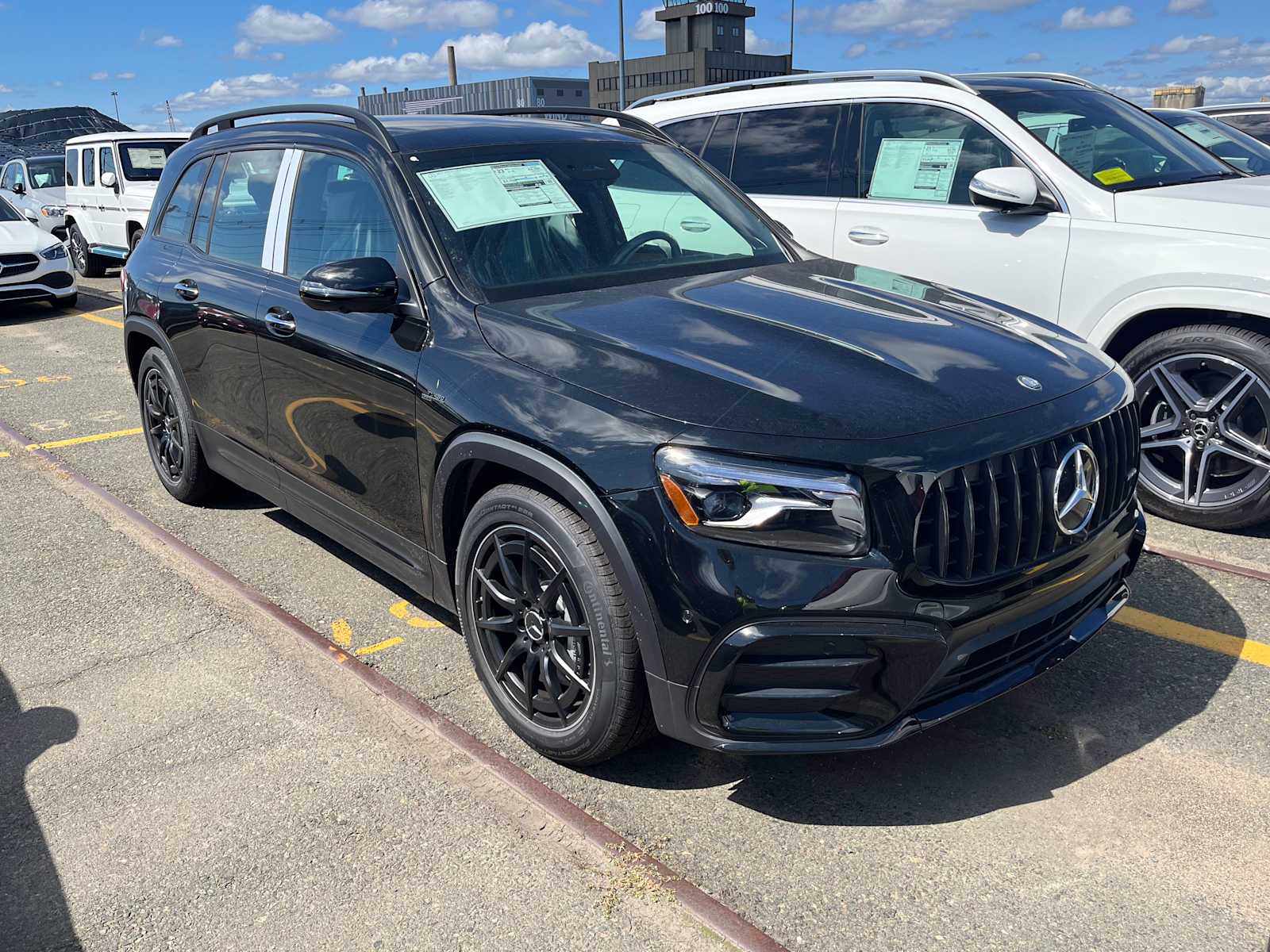 new 2025 Mercedes-Benz AMG GLB 35 car