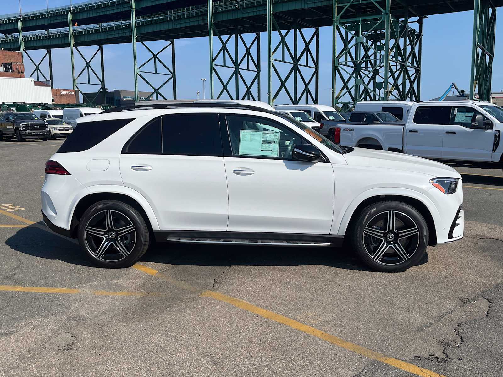 new 2025 Mercedes-Benz GLE 450e Plug-In Hybrid car