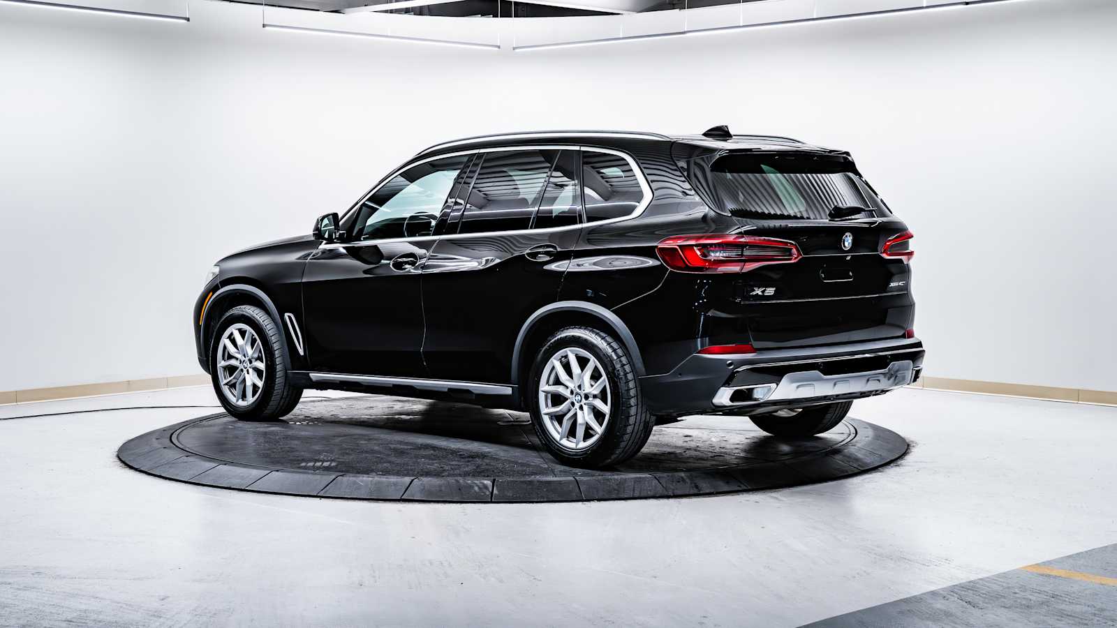 used 2019 BMW X5 car, priced at $30,998