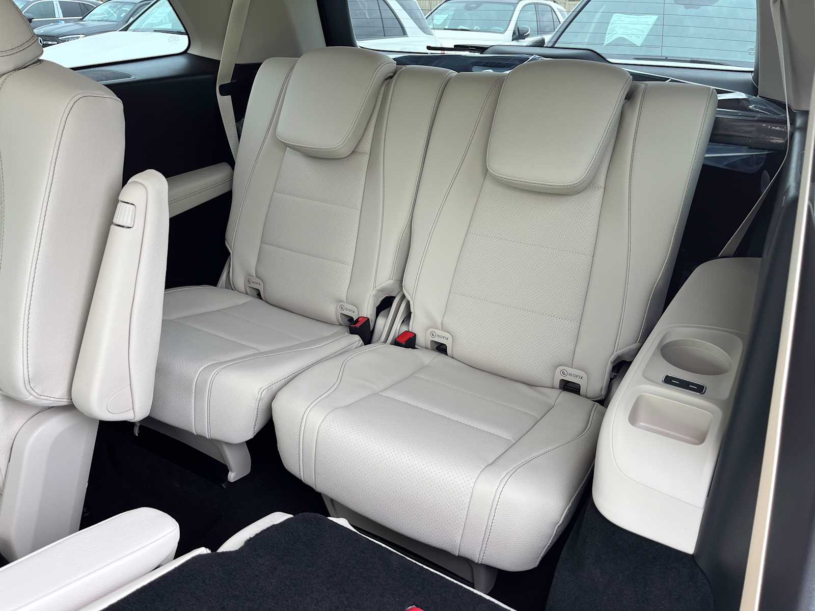 new 2025 Mercedes-Benz GLS 450 car