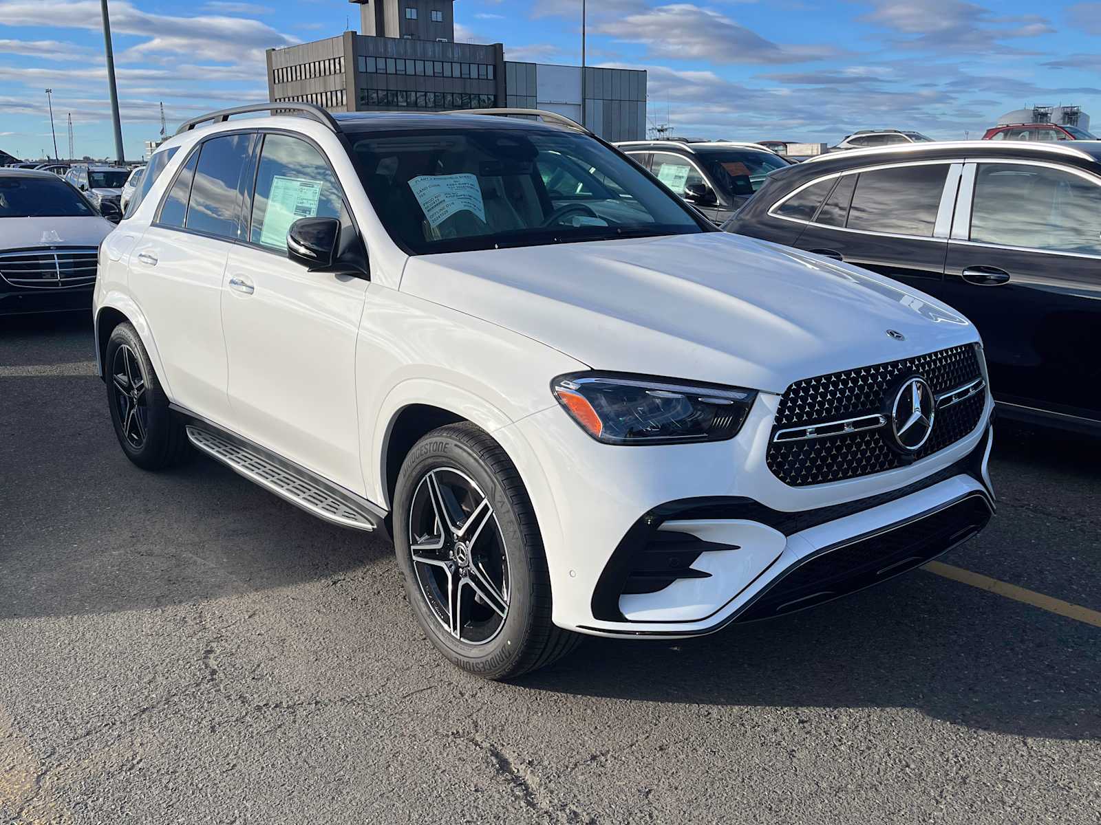 new 2025 Mercedes-Benz GLE 350 car