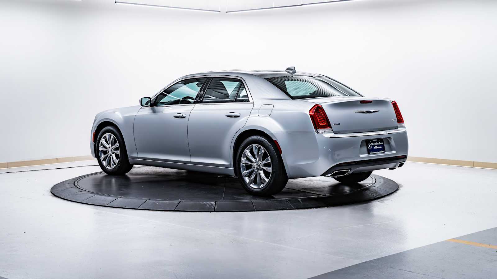 used 2019 Chrysler 300 car, priced at $19,498