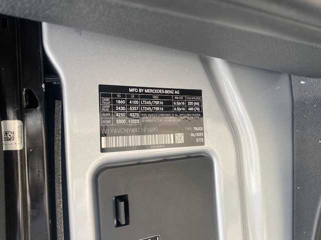 new 2024 Mercedes-Benz eSprinter car