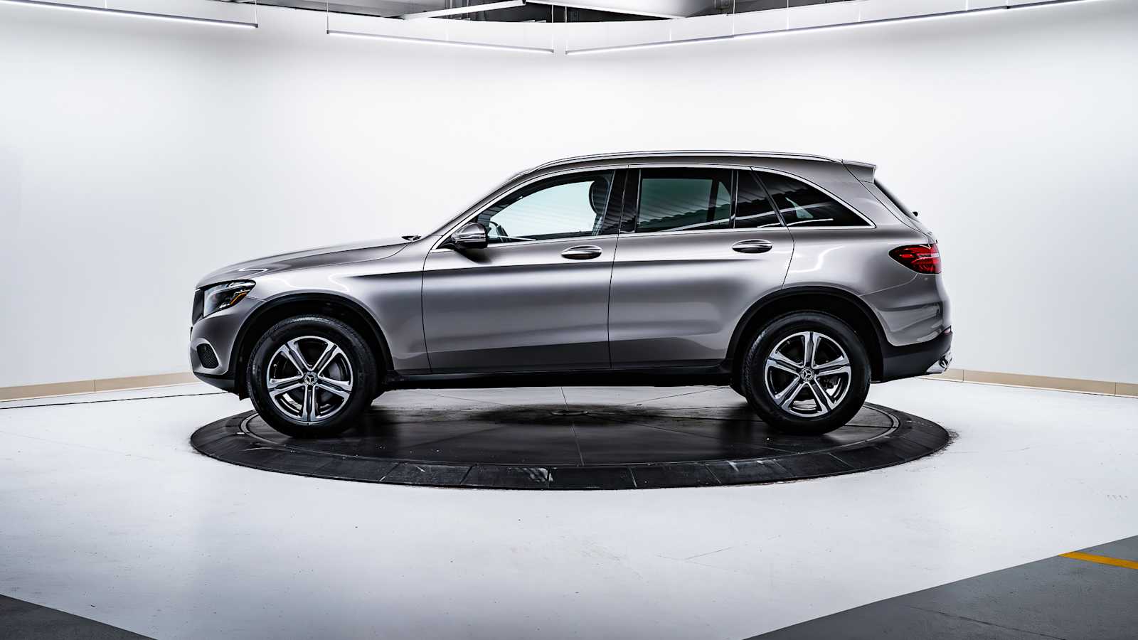 used 2019 Mercedes-Benz GLC 300 car, priced at $26,998