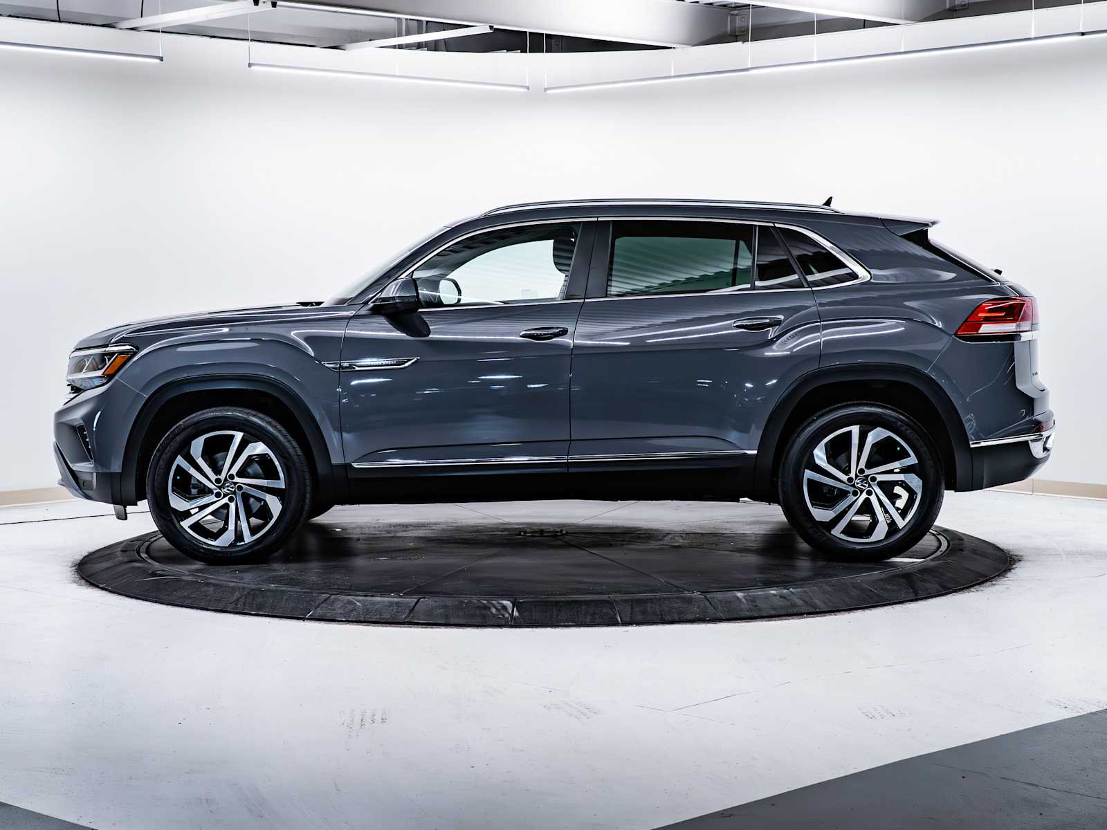used 2022 Volkswagen Atlas Cross Sport car, priced at $33,998