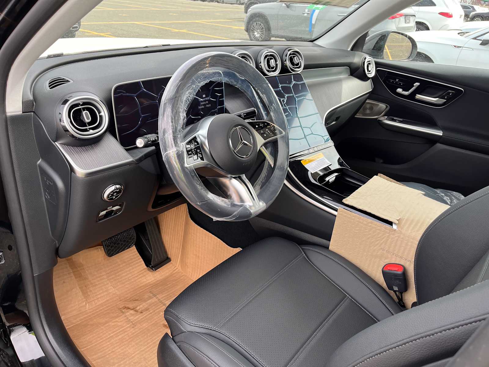 new 2025 Mercedes-Benz GLC 350e Plug-In Hybrid car