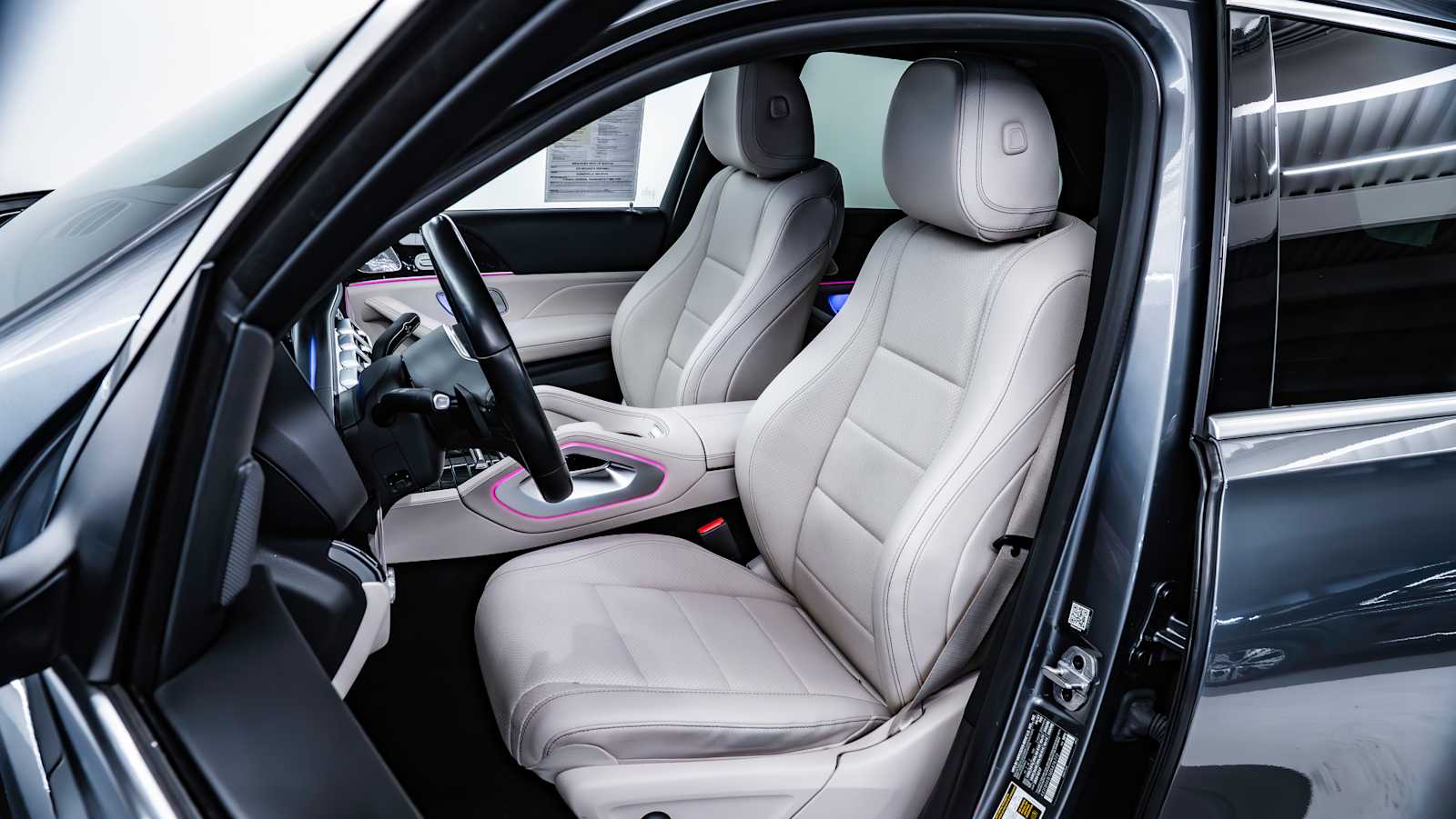 used 2021 Mercedes-Benz GLE 350 car, priced at $37,898