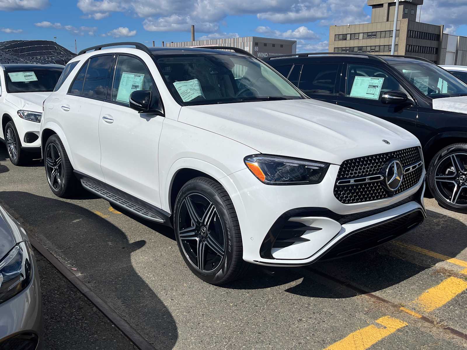 new 2025 Mercedes-Benz GLE 450 car