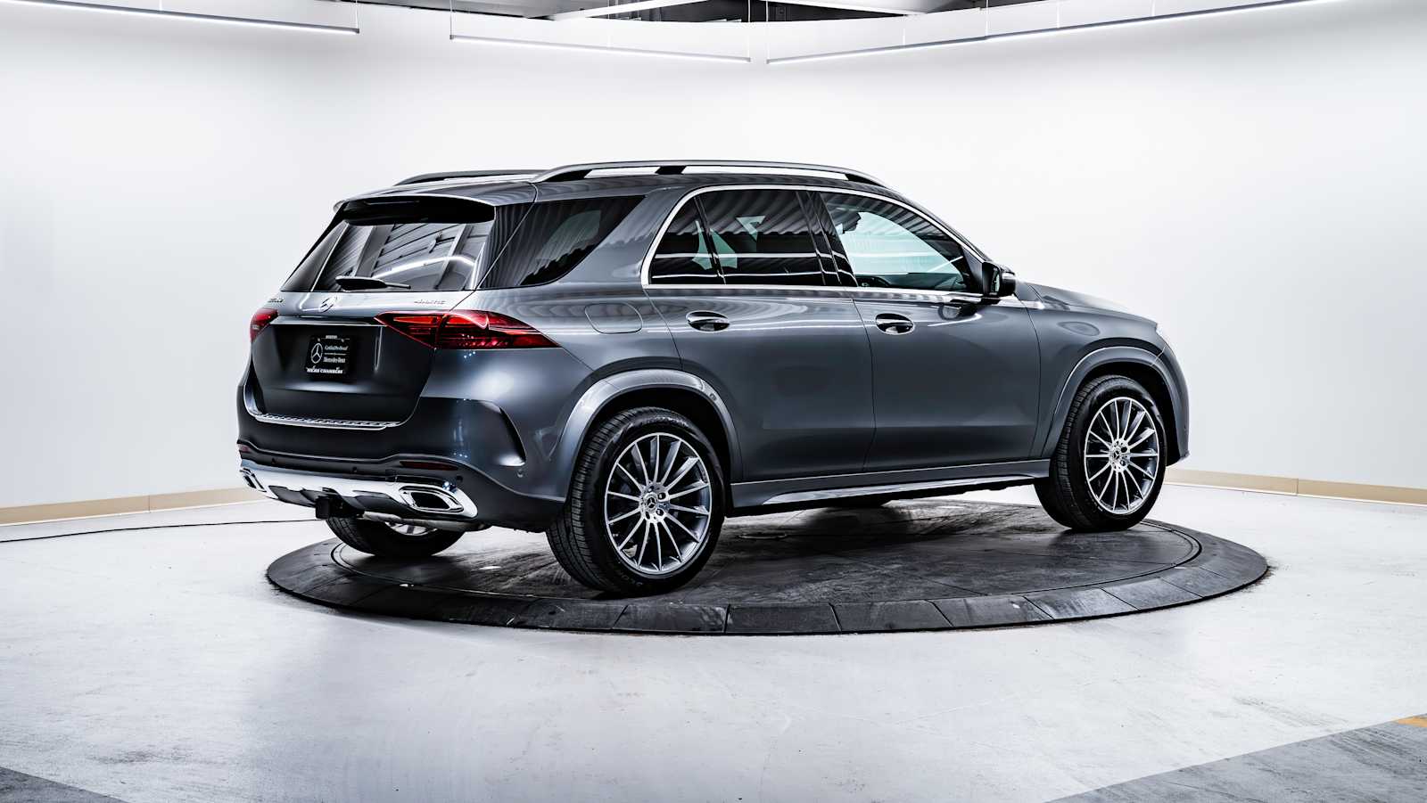 used 2025 Mercedes-Benz GLE 350 car, priced at $65,998