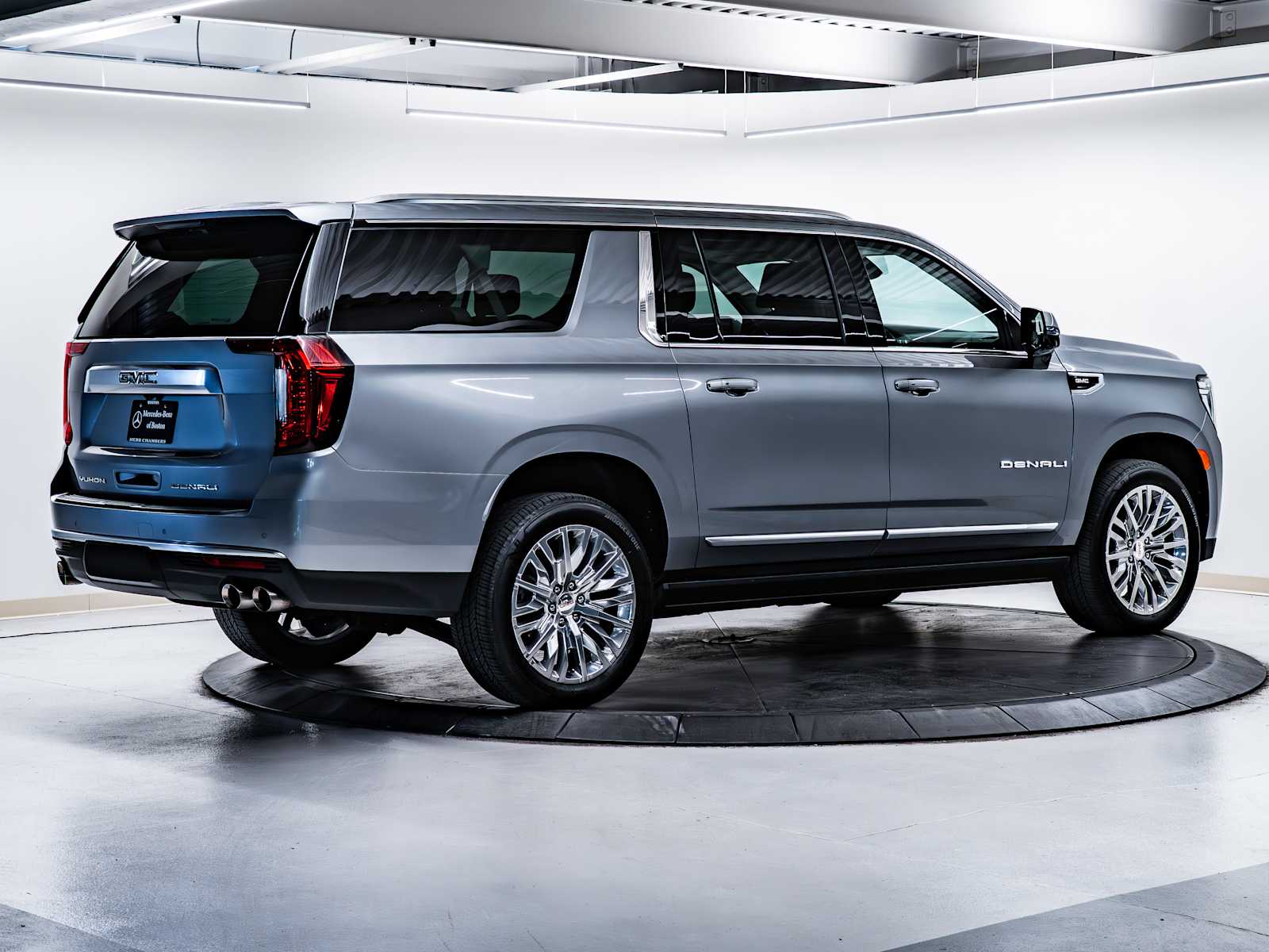 used 2023 GMC Yukon XL car, priced at $66,998