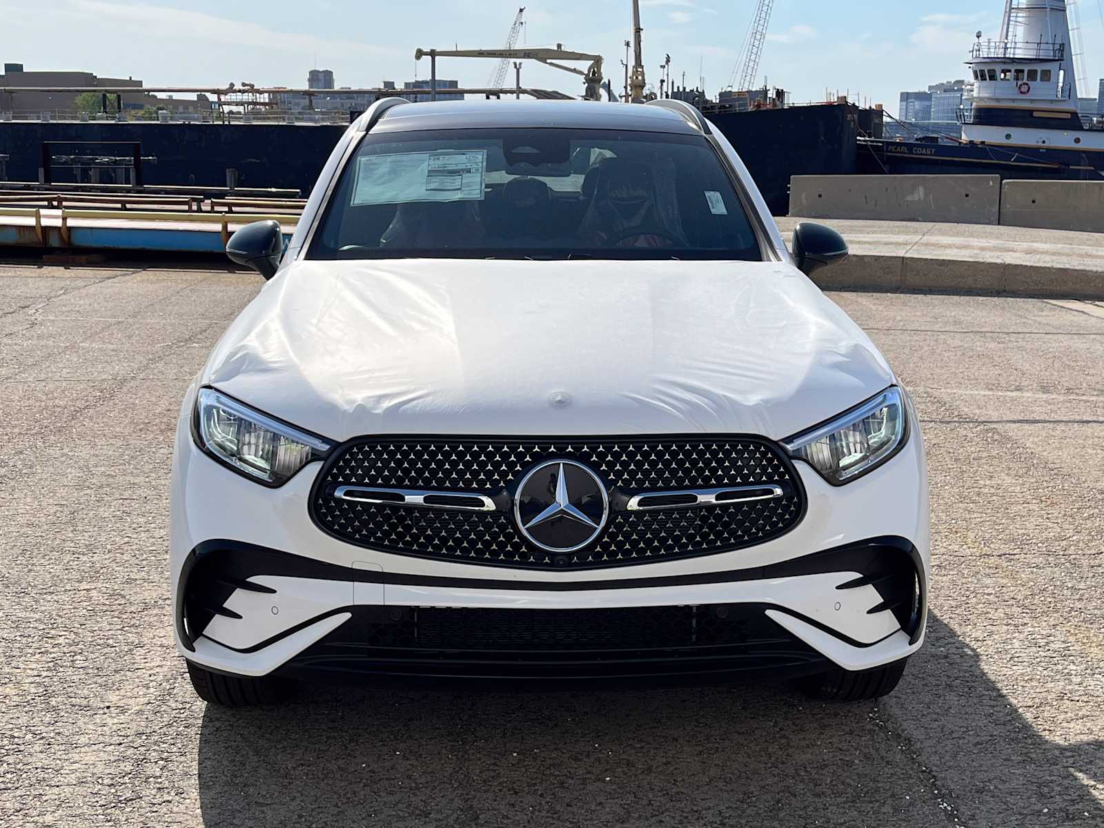 new 2025 Mercedes-Benz GLC 300 car