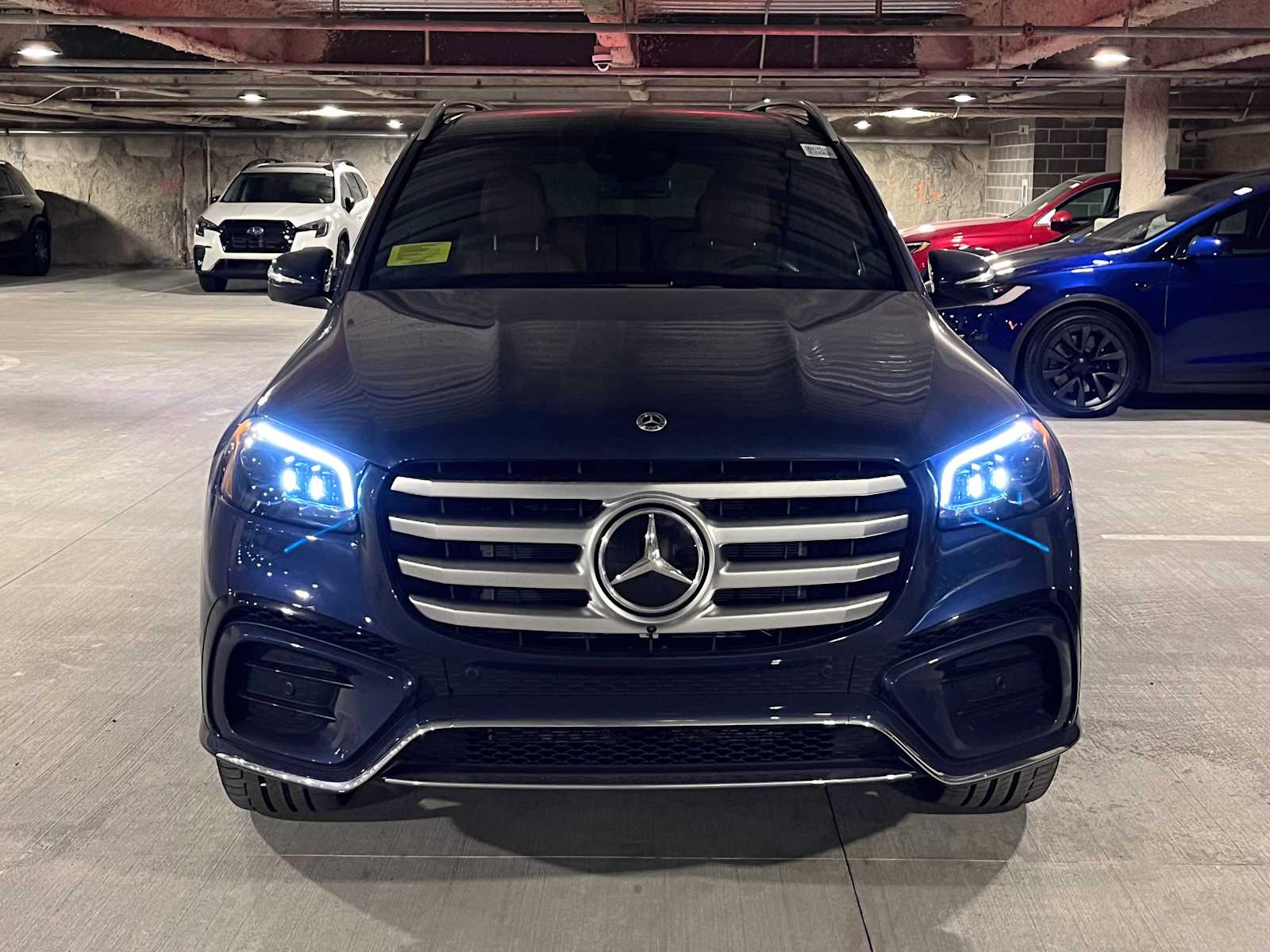 new 2025 Mercedes-Benz GLS 580 car