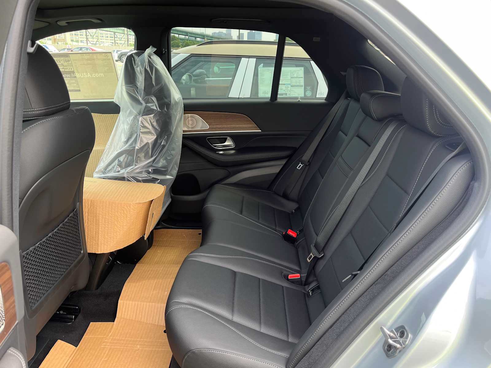 new 2025 Mercedes-Benz GLE 450e Plug-In Hybrid car