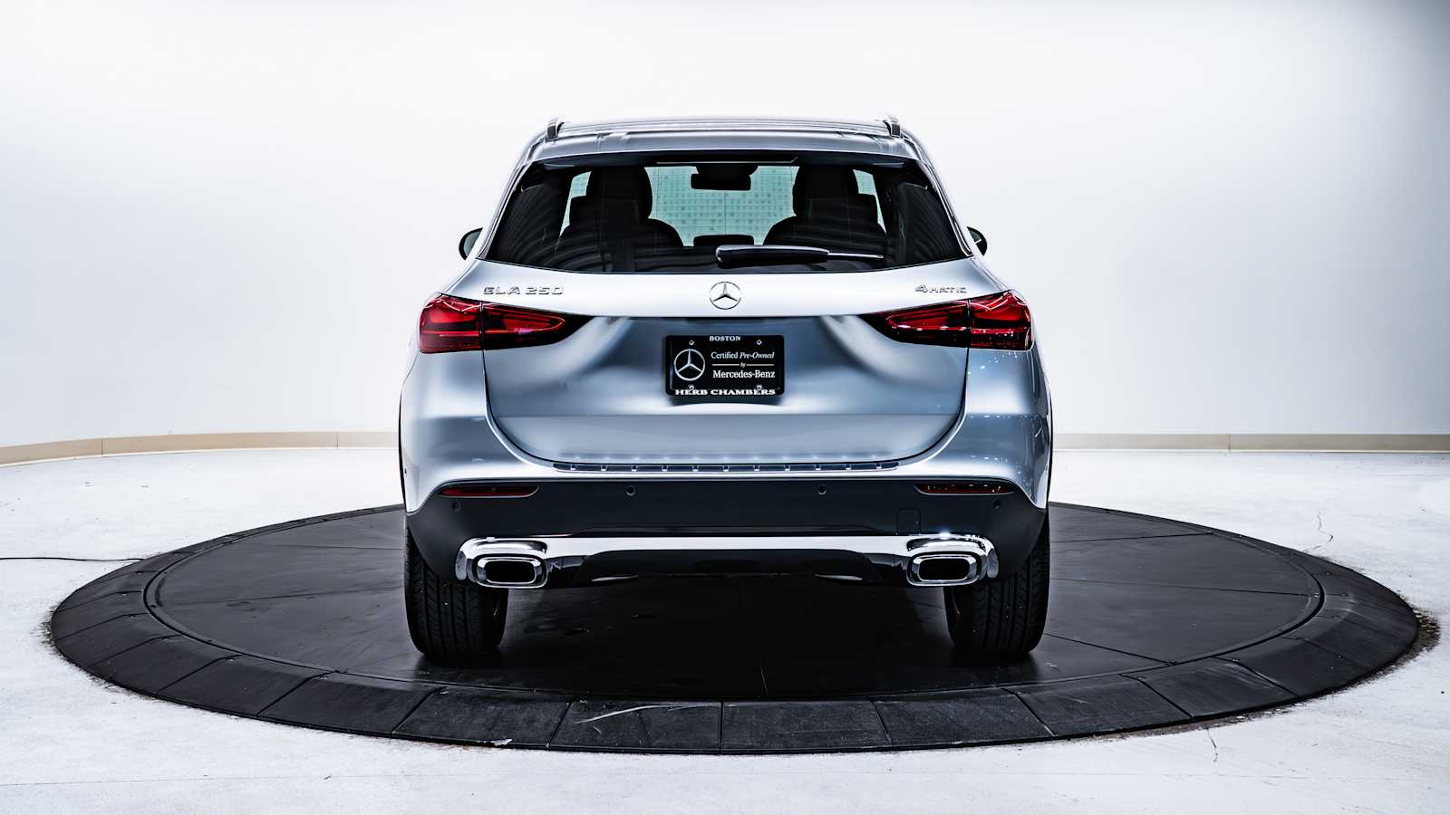 used 2025 Mercedes-Benz GLA 250 car, priced at $45,998