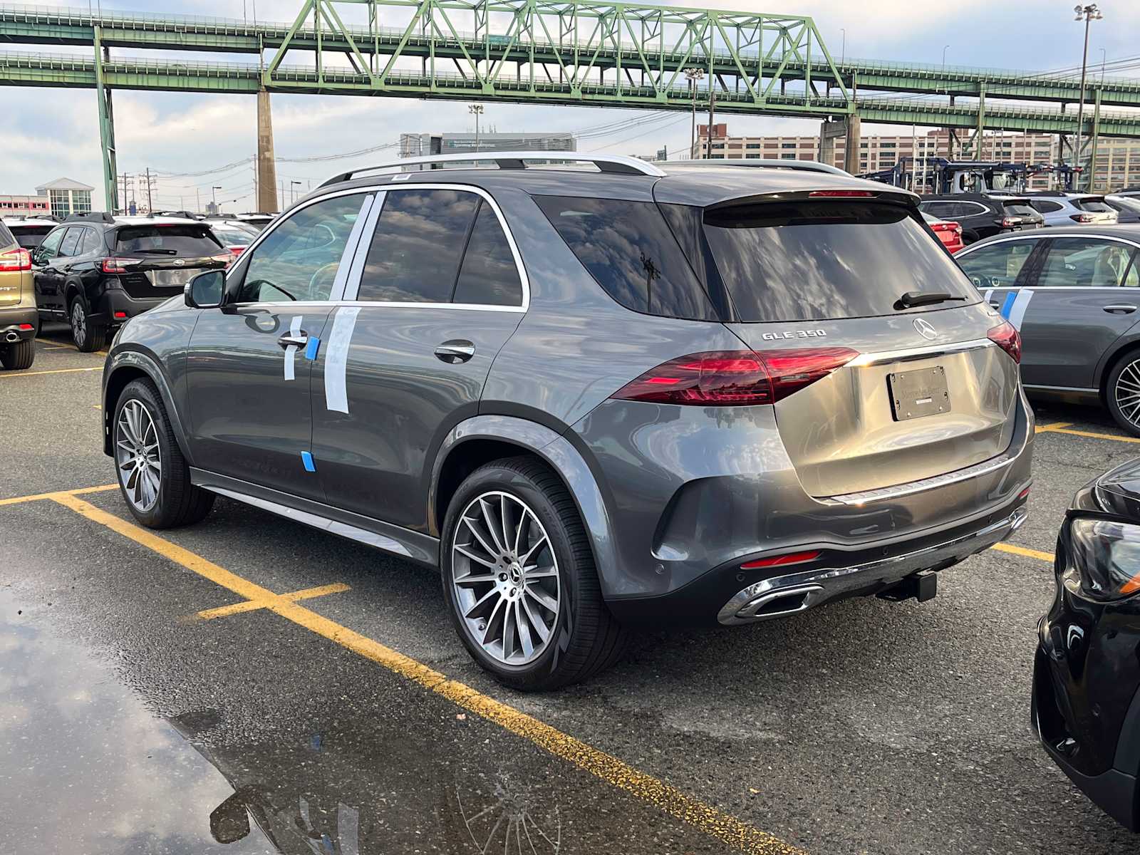 new 2025 Mercedes-Benz GLE 350 car