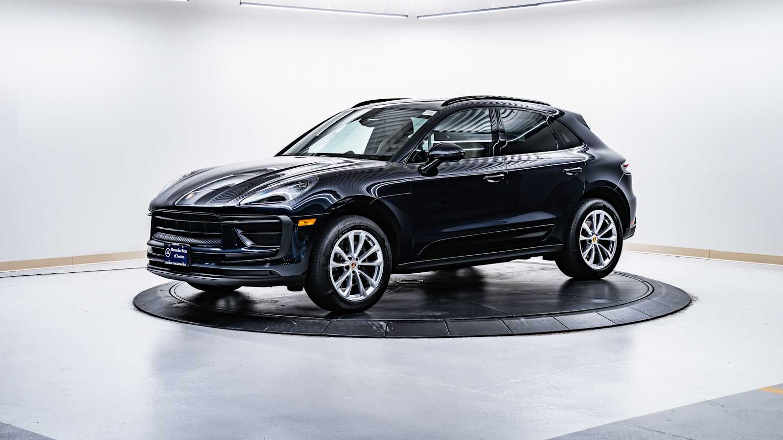 used 2022 Porsche Macan car, priced at $47,798