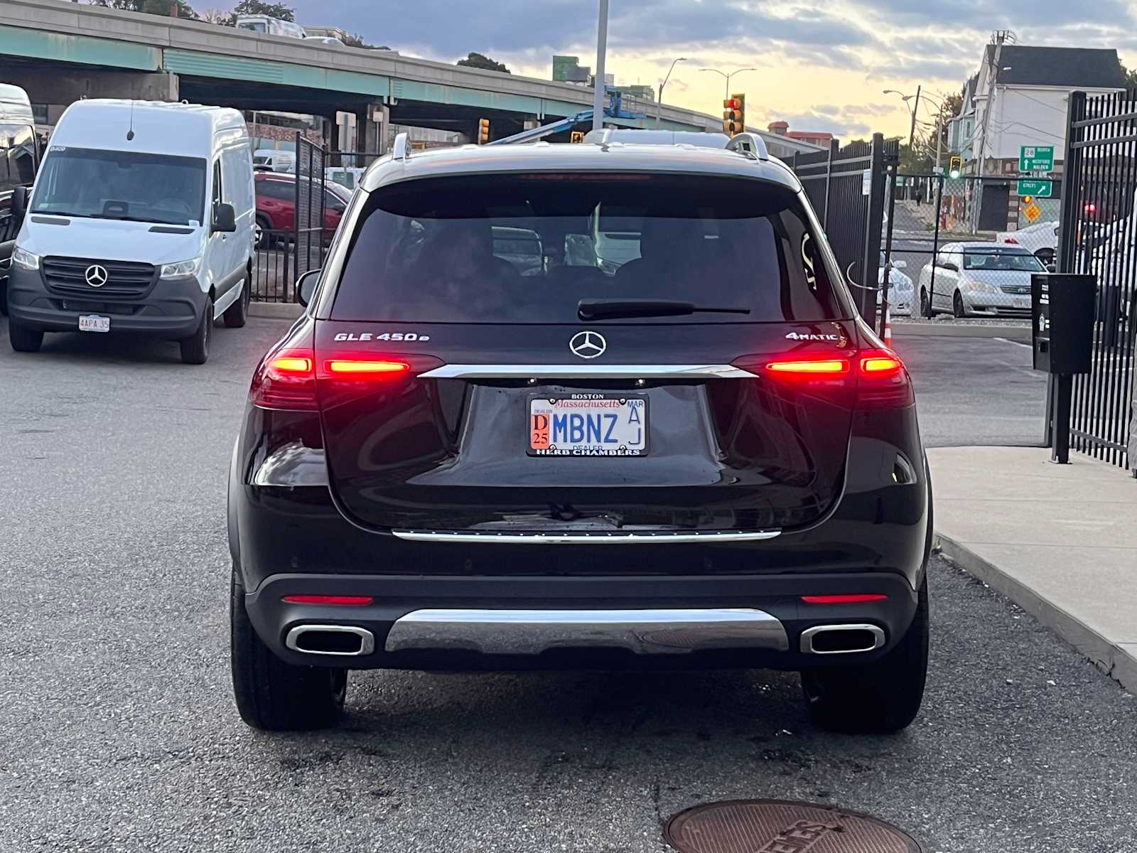 new 2025 Mercedes-Benz GLE 450e Plug-In Hybrid car