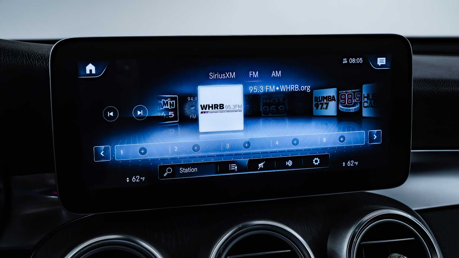 used 2020 Mercedes-Benz GLC 300 car, priced at $18,998