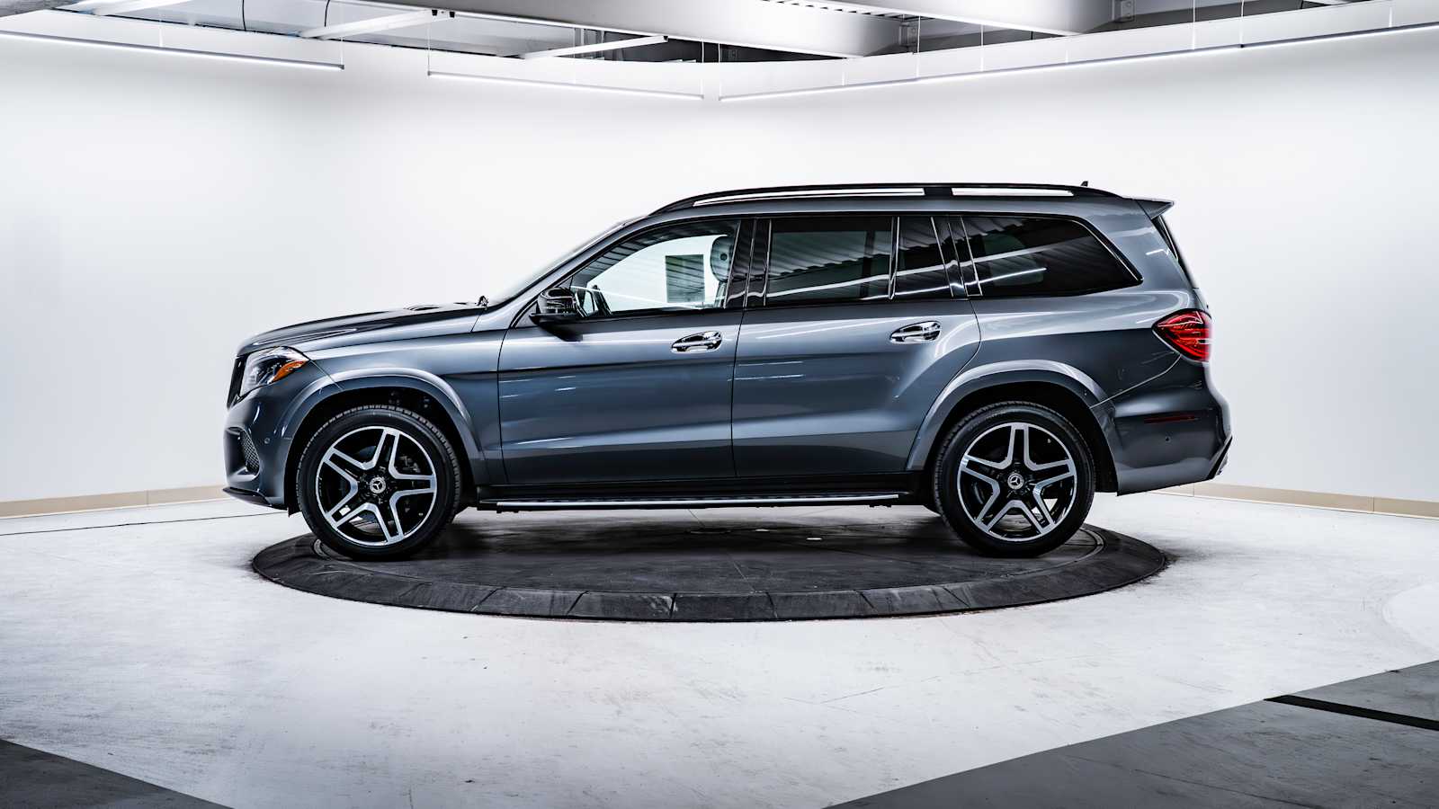 used 2019 Mercedes-Benz GLS 550 car, priced at $27,998