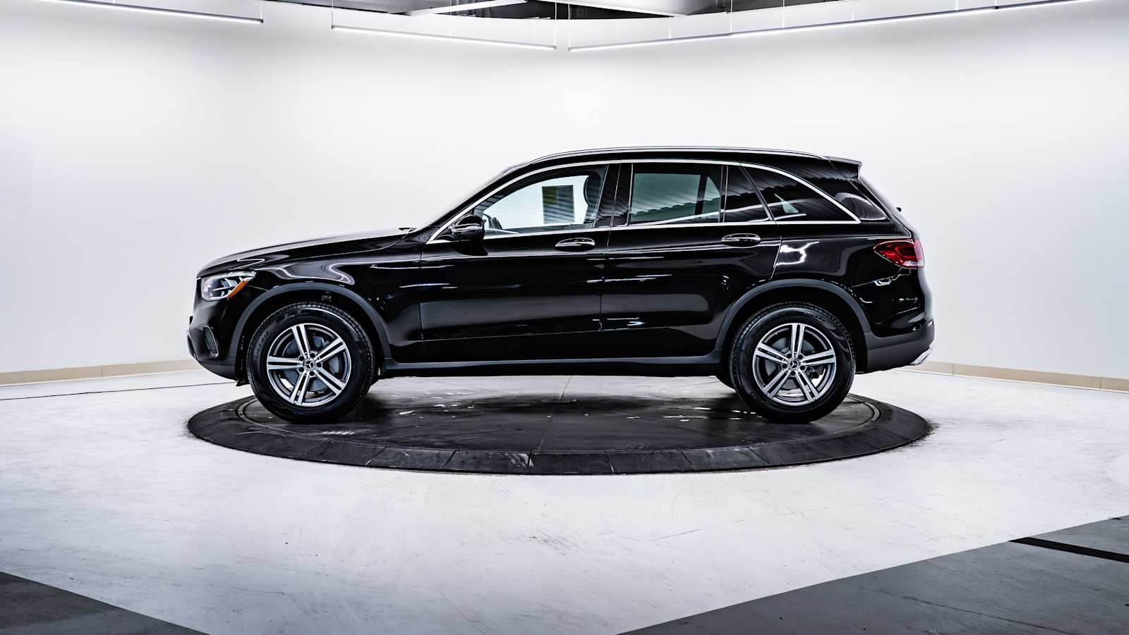 used 2020 Mercedes-Benz GLC 300 car, priced at $27,998
