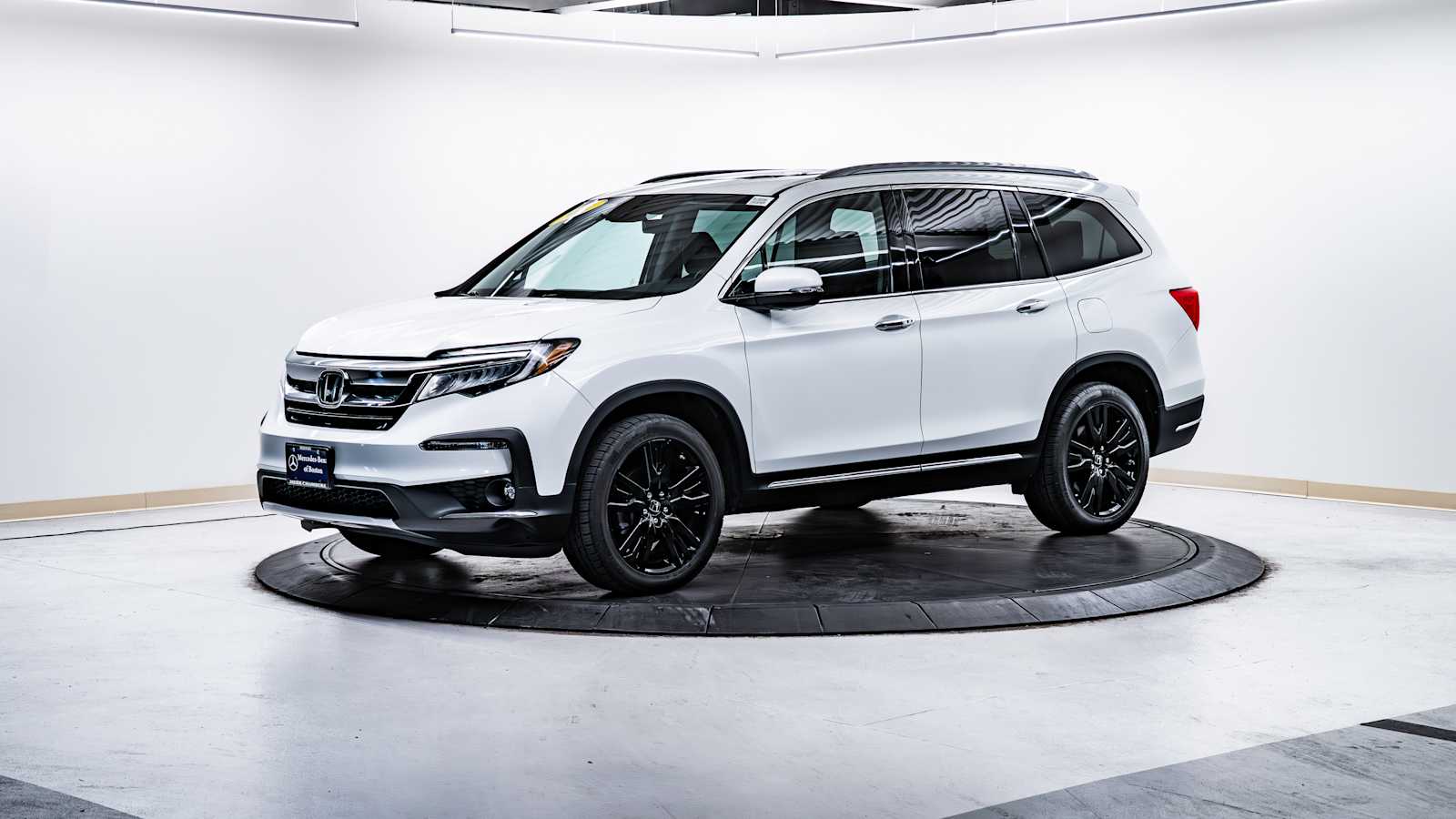 used 2021 Honda Pilot car, priced at $29,998